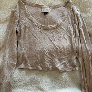 Universal Thread Light Beige Long Sleeve Top